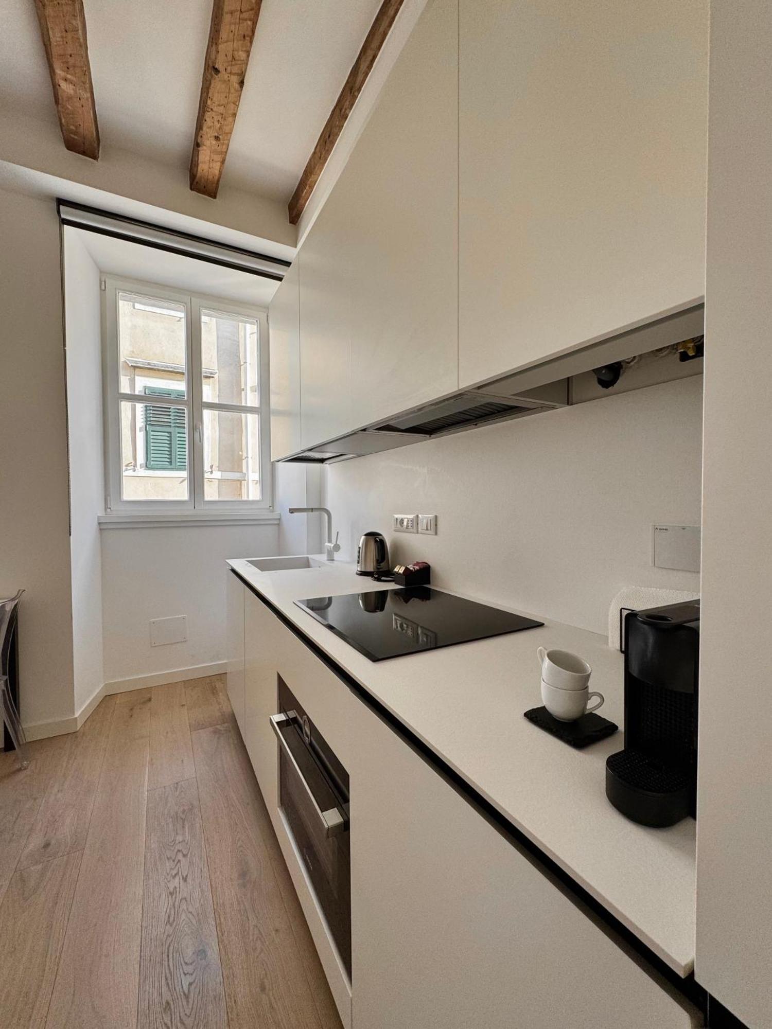 Gold'S House Apartman Trieszt Kültér fotó